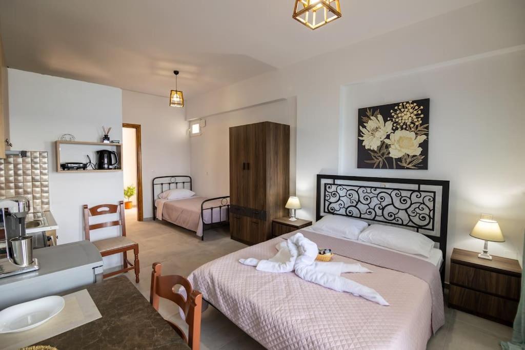 Ioannis Rooms Δωμάτια Με Θεα Στη Θαλασσα Paránimfoi Zewnętrze zdjęcie
